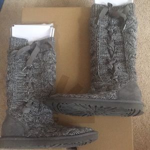 Grey Mahalya Ugg Boots